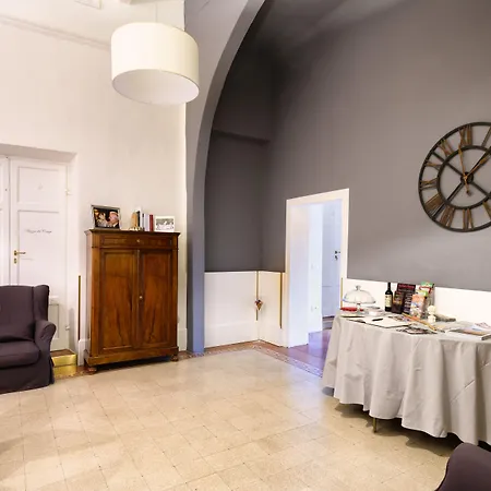 La Terrazza Sul Campo-rooms Only Guest house Siena