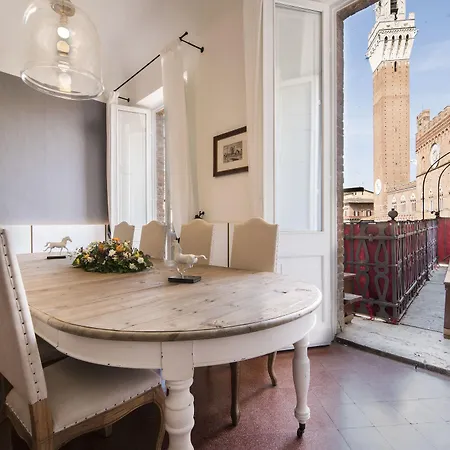 La Terrazza Sul Campo-rooms Only Pensjonat Siena